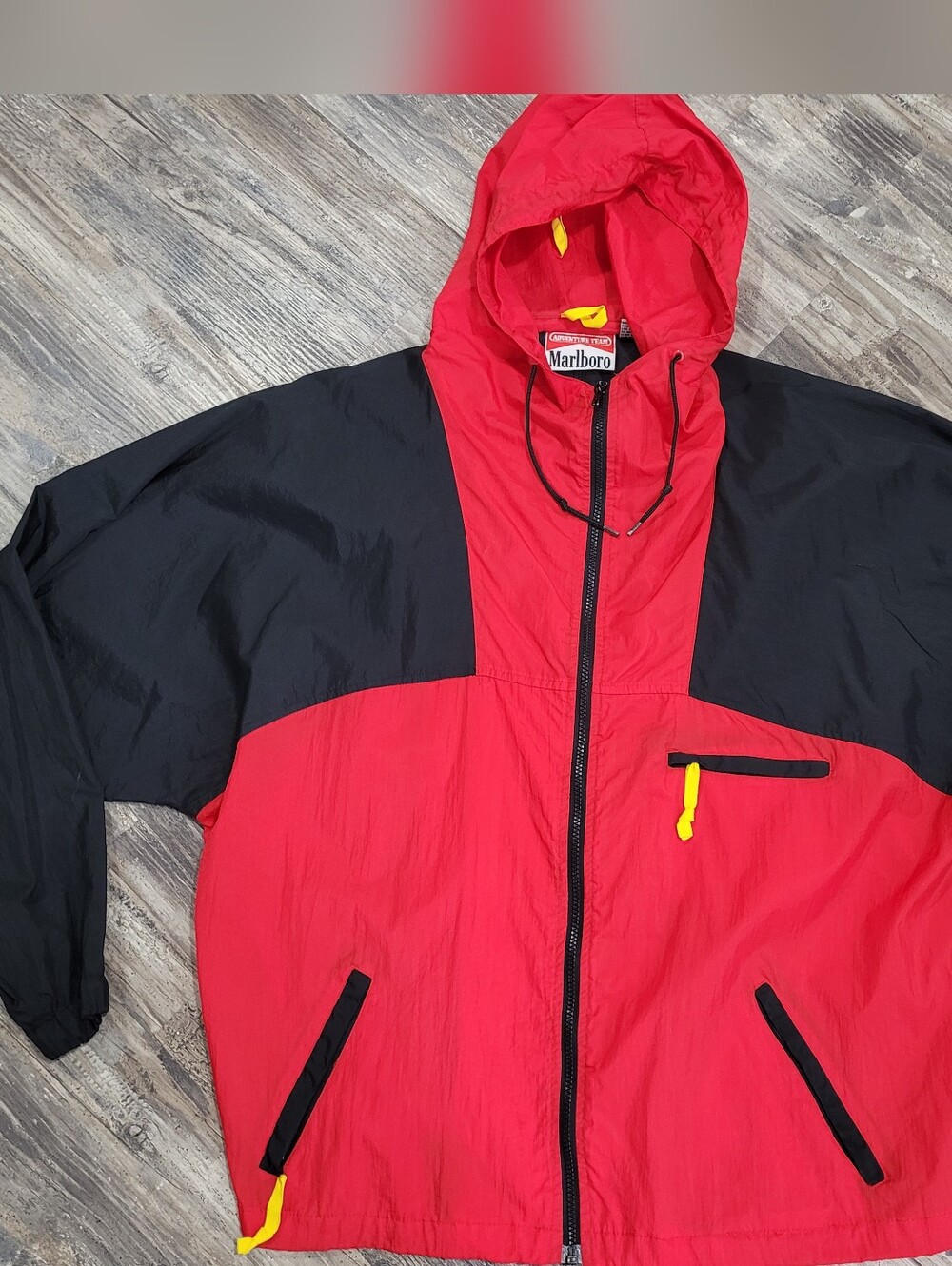 Vintage Marlboro Adventure Windbreaker Jacket Colorblock XL Nylon Hooded Hiking
